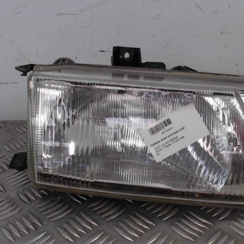 Optique avant principal droit (feux)(phare) SEAT IBIZA 2
