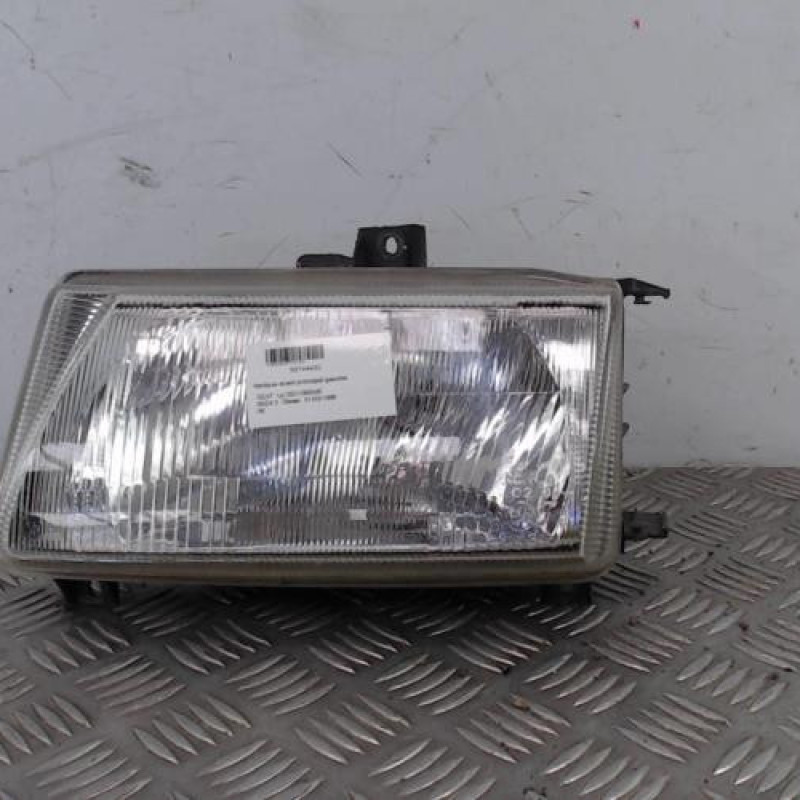Optique avant principal gauche (feux)(phare) SEAT IBIZA 2