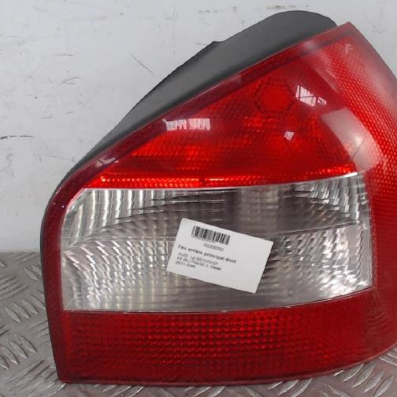 Feu arriere principal droit (feux) AUDI A3 1
