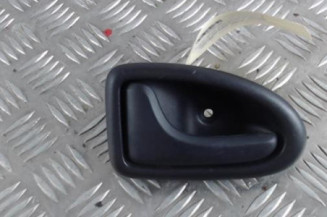 Poignee interieur arriere gauche RENAULT CLIO 2 Photo n°1