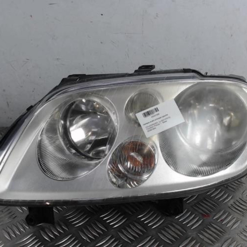 Optique avant principal gauche (feux)(phare) VOLKSWAGEN TOURAN 1