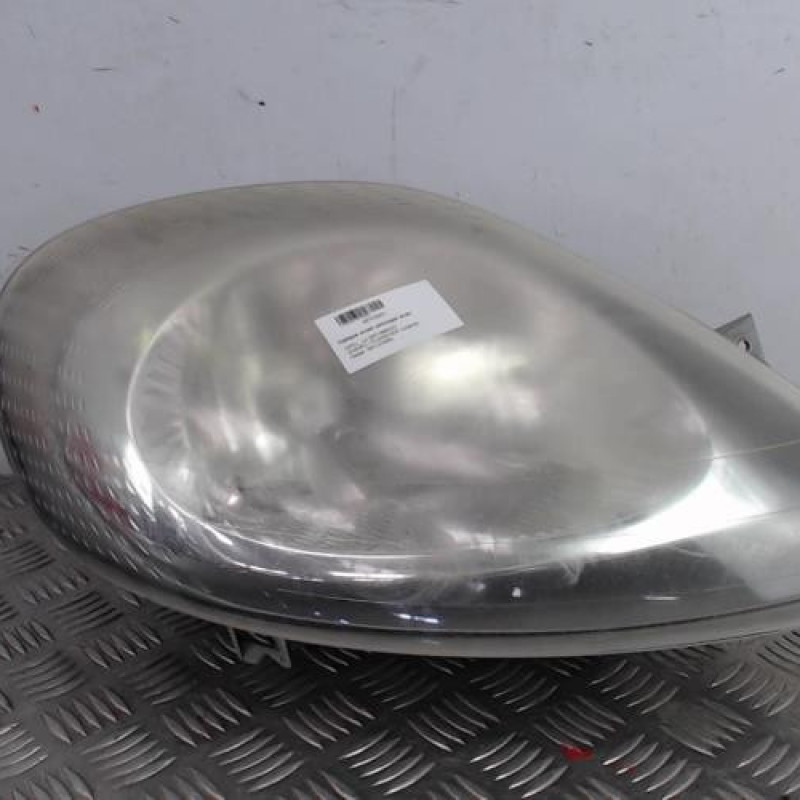 Optique avant principal droit (feux)(phare) OPEL VIVARO 1
