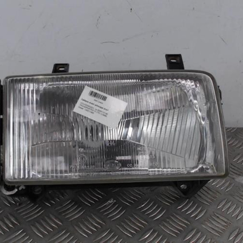 Optique avant principal droit (feux)(phare) VOLKSWAGEN TRANSPORTER 4