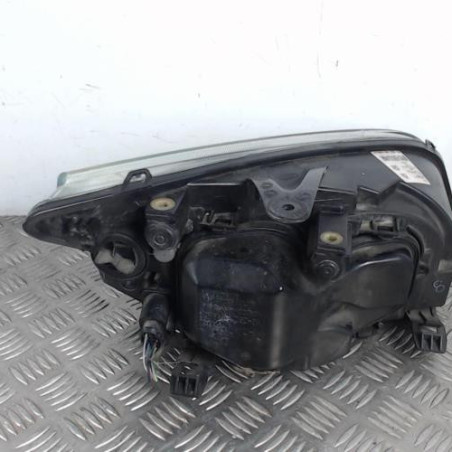 Optique avant principal gauche (feux)(phare) FORD FOCUS 2