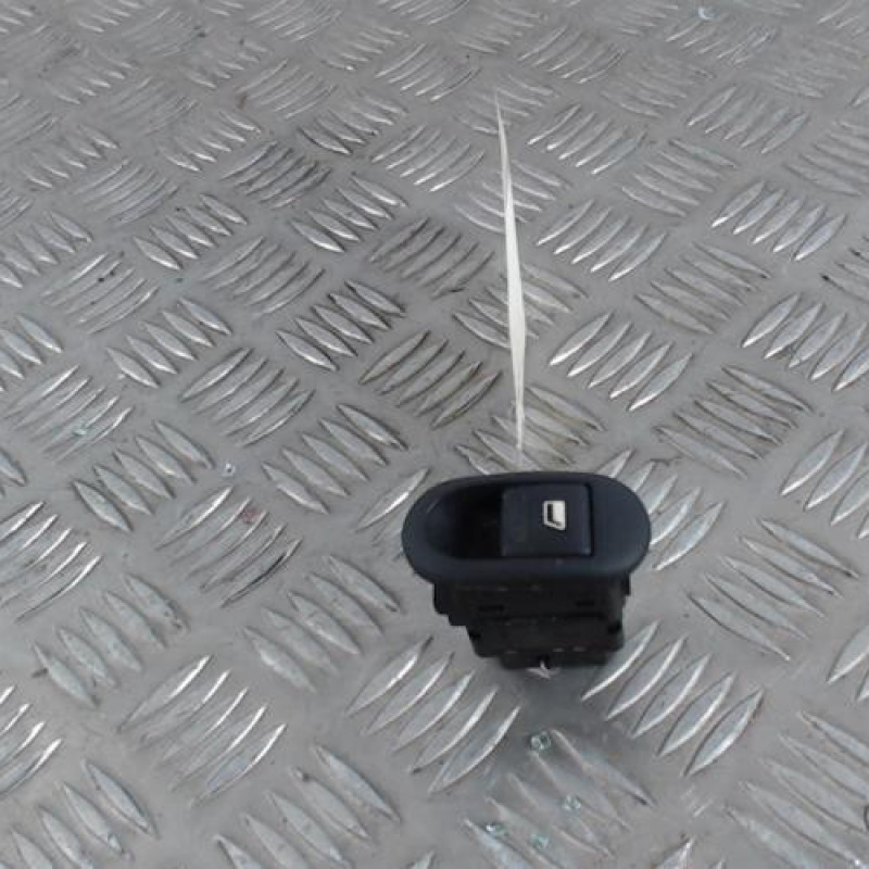 Interrupteur de leve vitre CITROEN C3 1