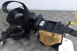 Attache ceinture avant droit HYUNDAI TUCSON 1