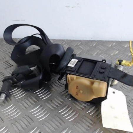 Attache ceinture avant droit HYUNDAI TUCSON 1