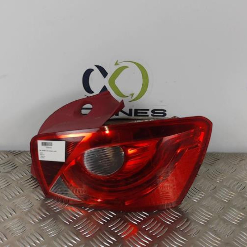 Feu arriere secondaire droit (feux) SEAT IBIZA 4
