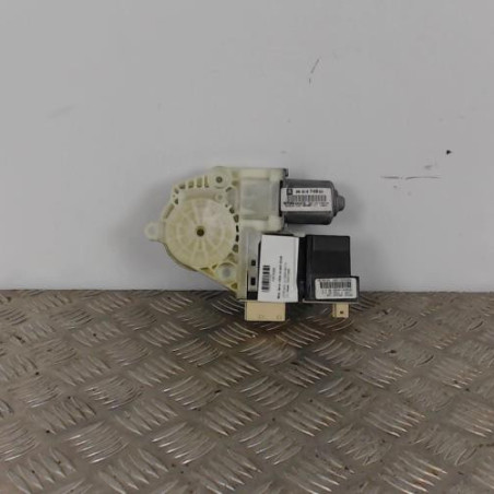 Moteur leve vitre avant droit CITROEN C4 1 Photo n°1