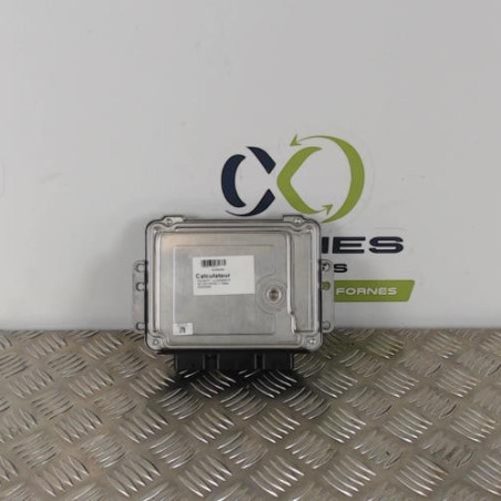 Calculateur moteur PEUGEOT 307