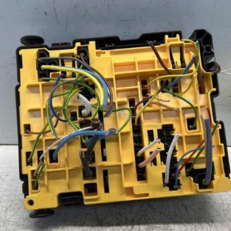 Boitier servitude moteur (BSM) PEUGEOT 208 1