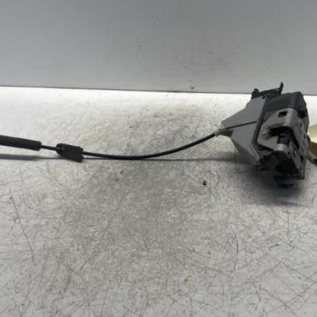 Serrure arriere gauche PEUGEOT 3008 1