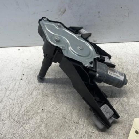 Moteur essuie glace arriere PEUGEOT 308 2 SW Photo n°1