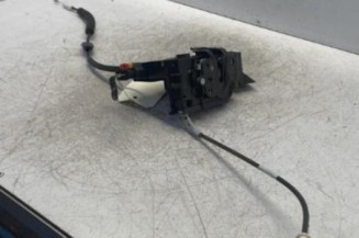 Serrure avant droit PEUGEOT 308 2 SW
