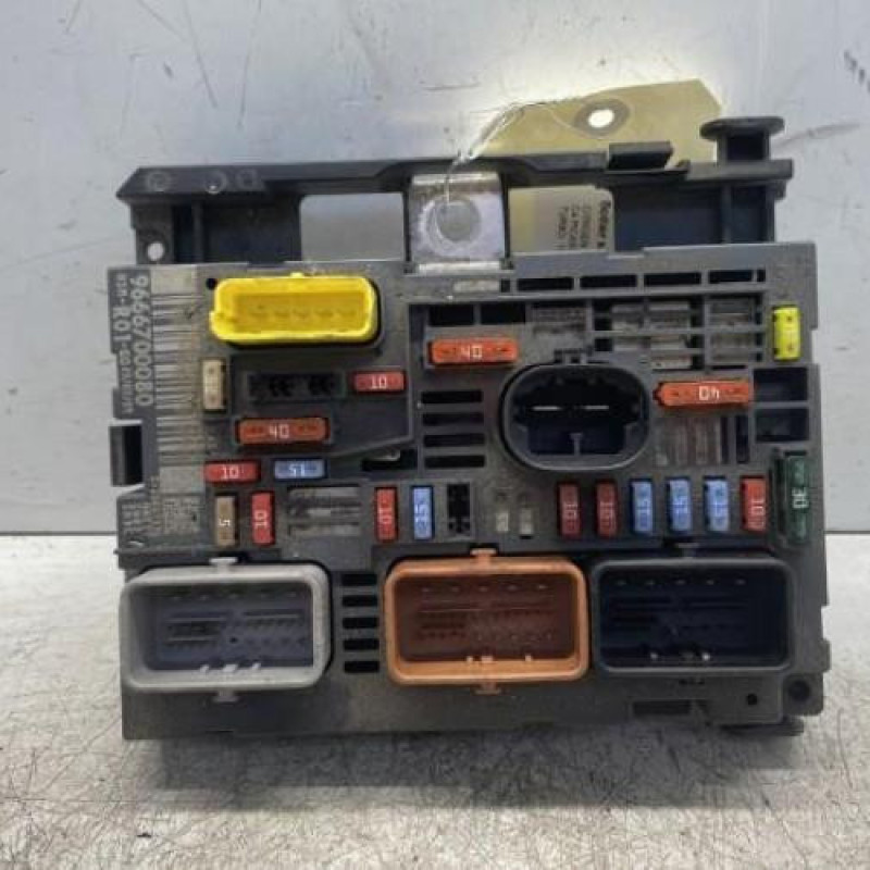 Boitier servitude moteur (BSM) CITROEN C4 PICASSO 1 Boitier servitude moteur (BSM) CITROEN C4 PICASSO 1
