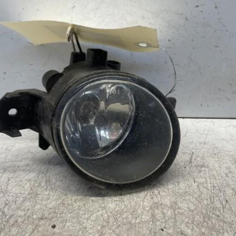 Anti brouillard gauche (feux) RENAULT CLIO 2 Anti brouillard gauche (feux) RENAULT CLIO 2