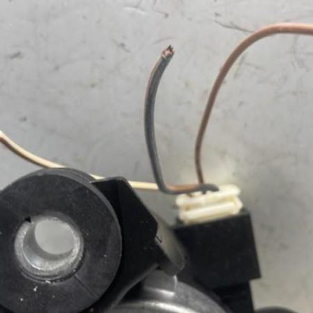 Moteur essuie glace arriere RENAULT SCENIC 3