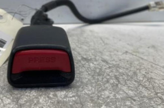 Attache ceinture avant droit HYUNDAI I 10 2 Photo n°4