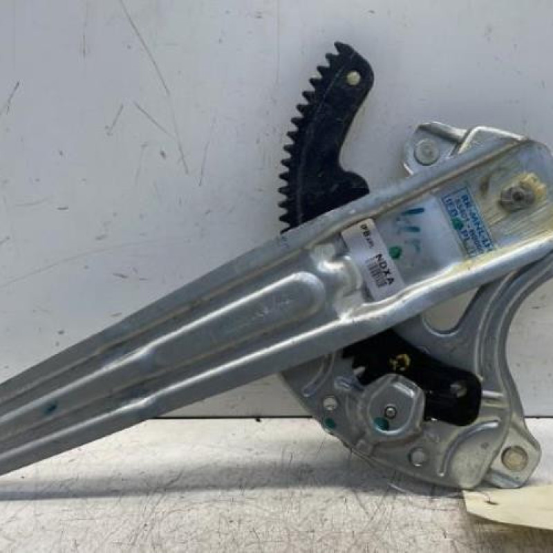 Leve vitre mecanique arriere gauche HYUNDAI I 10 2