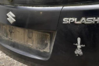 Malle/Hayon arriere SUZUKI SPLASH Photo n°3