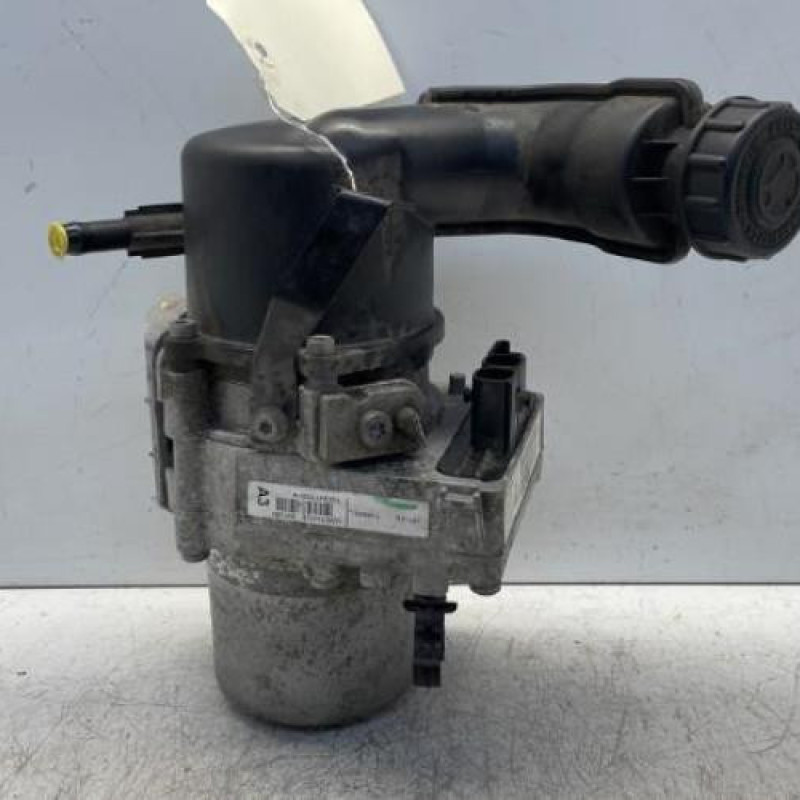 Pompe de direction PEUGEOT 508 1