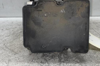 Bloc ABS (freins anti-blocage) HYUNDAI IX 20 Photo n°1