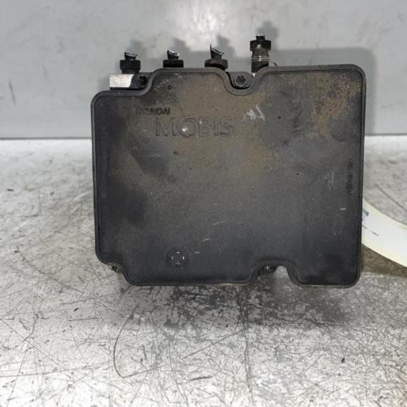 Bloc ABS (freins anti-blocage) HYUNDAI IX 20 Bloc ABS (freins anti-blocage) HYUNDAI IX 20