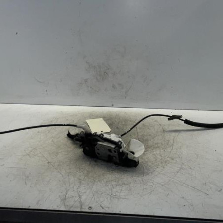 Serrure avant gauche PEUGEOT 3008 1
