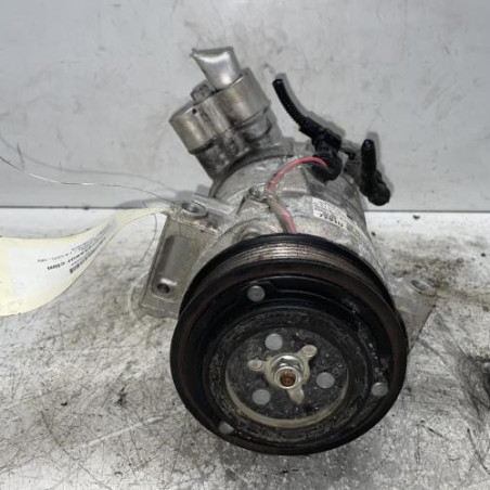 Compresseur clim OPEL ASTRA K Photo n°1