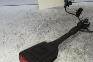 Attache ceinture avant droit OPEL ASTRA K Photo n°3
