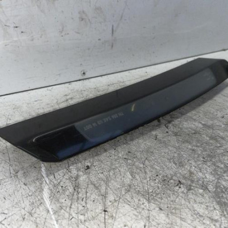 Feu arriere stop central OPEL ASTRA K