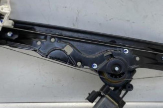 Leve vitre electrique avant droit FORD KA 2