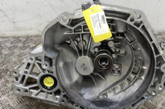 Boite de vitesses OPEL CORSA C Photo n°1