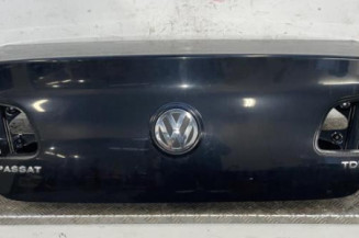Malle/Hayon arriere VOLKSWAGEN PASSAT 5 Photo n°1