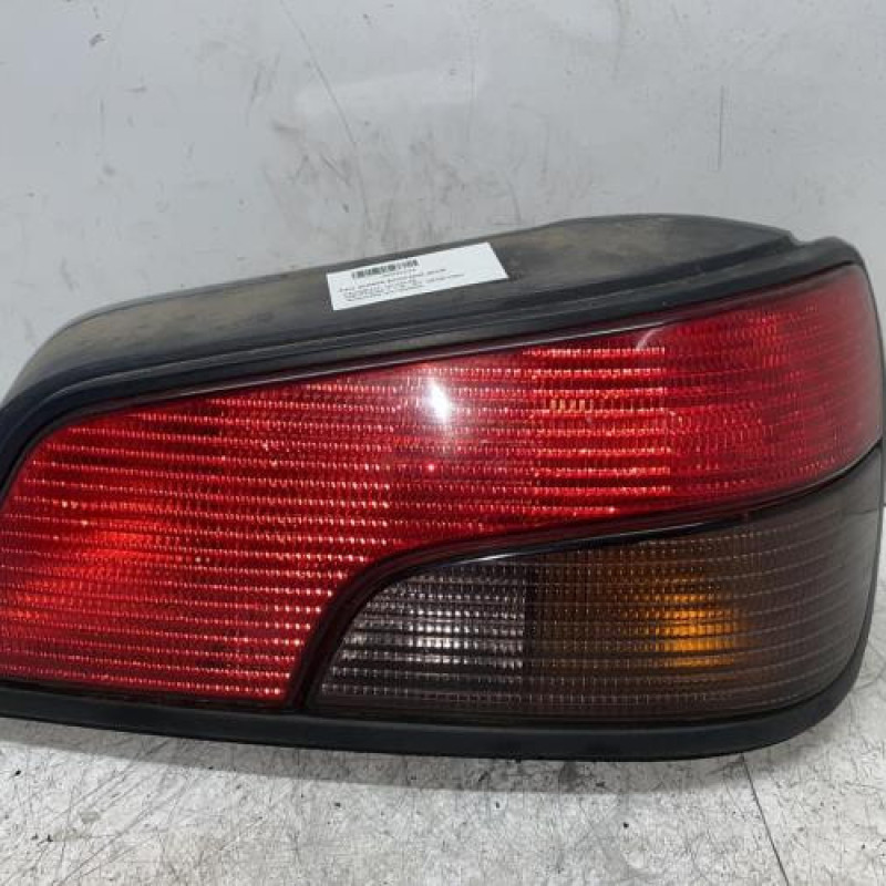 Feu arriere principal droit (feux) PEUGEOT 306 Feu arriere principal droit (feux) PEUGEOT 306