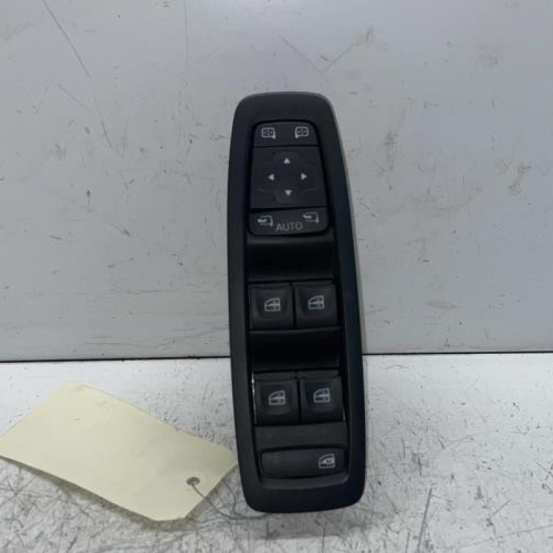 Interrupteur de leve vitre avant gauche RENAULT GRAND SCENIC 4