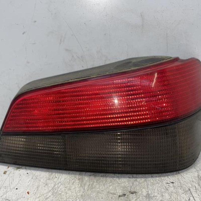 Feu arriere principal droit (feux) PEUGEOT 306 Feu arriere principal droit (feux) PEUGEOT 306