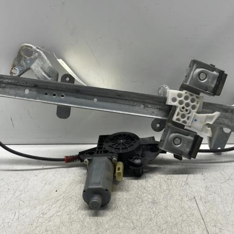 Leve vitre electrique avant droit FORD FIESTA 5