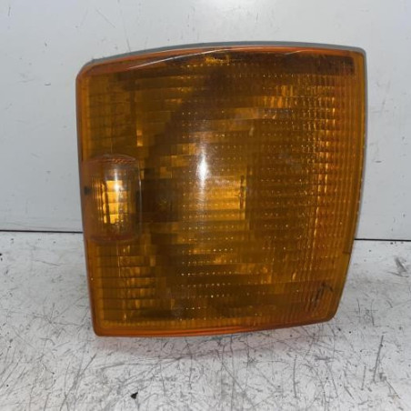 Optique avant secondaire gauche (feux)(clignotant) VOLKSWAGEN TRANSPORTER 4 Photo n°1