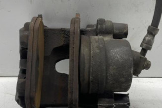 Etrier avant gauche (freinage) SKODA OCTAVIA 3 Photo n°4