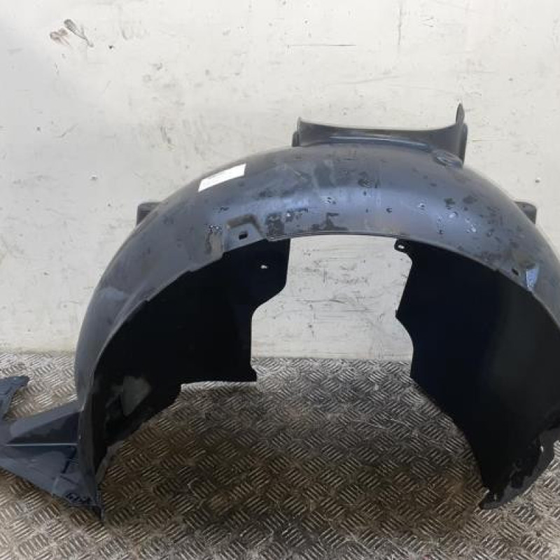 Pare boue avant gauche SKODA OCTAVIA 3 Pare boue avant gauche SKODA OCTAVIA 3