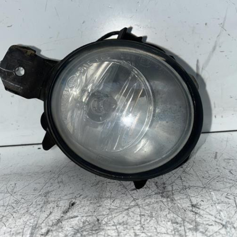 Anti brouillard gauche (feux) BMW SERIE 1 E81 Anti brouillard gauche (feux) BMW SERIE 1 E81