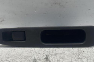 Interrupteur de leve vitre arriere droit NISSAN QASHQAI 1 Photo n°1