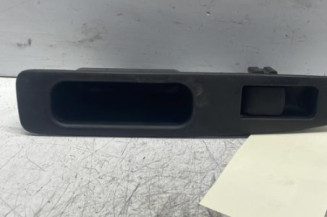 Interrupteur de leve vitre arriere gauche NISSAN QASHQAI 1 Photo n°1