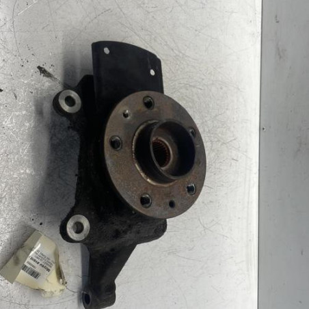 Moyeu avant droit RENAULT TRAFIC 3 COURT Photo n°1
