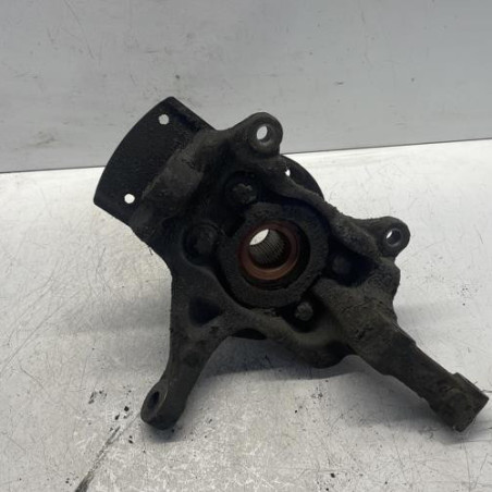 Moyeu avant droit RENAULT TRAFIC 3 COURT