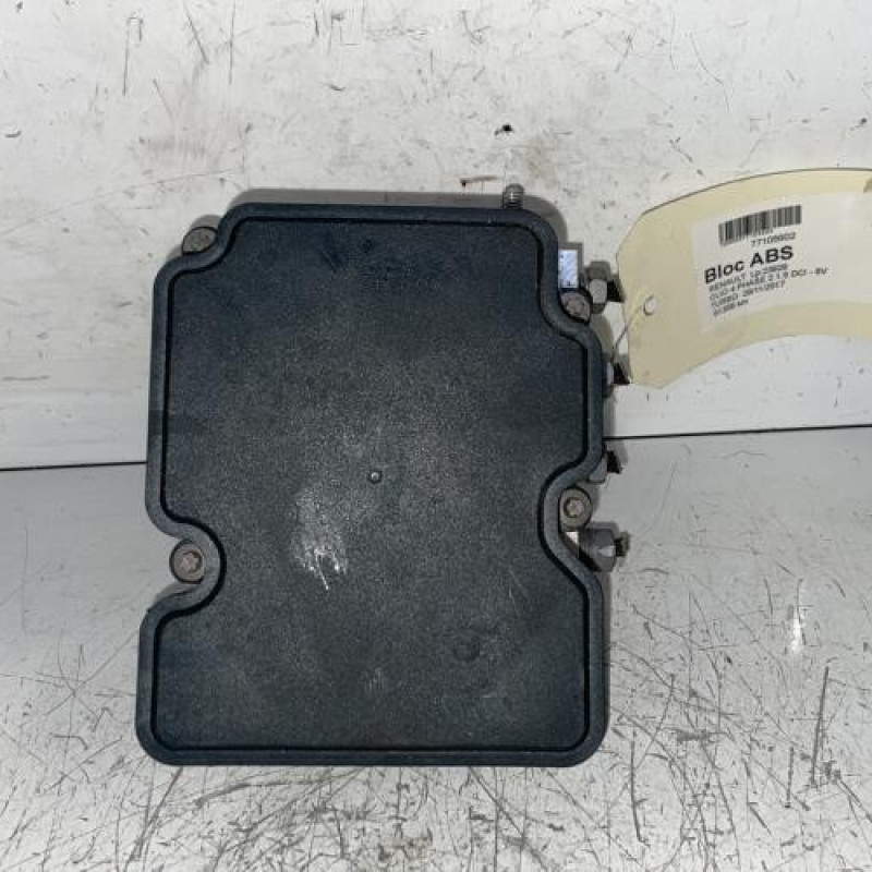 Bloc ABS (freins anti-blocage) RENAULT CLIO 4 Bloc ABS (freins anti-blocage) RENAULT CLIO 4