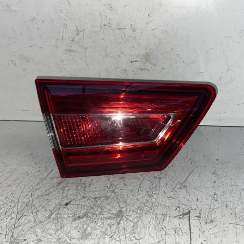 Feu arriere secondaire gauche (feux) RENAULT CLIO 4 Feu arriere secondaire gauche (feux) RENAULT CLIO 4