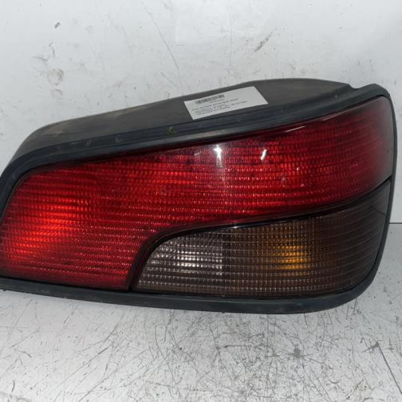Feu arriere principal droit (feux) PEUGEOT 306 Feu arriere principal droit (feux) PEUGEOT 306