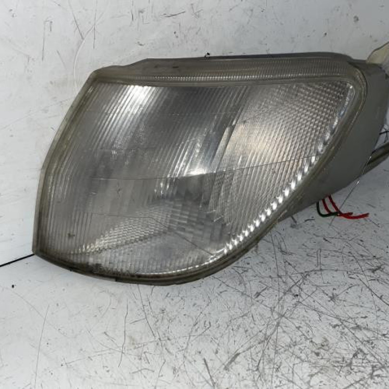 Optique avant secondaire gauche (feux)(clignotant) PEUGEOT 306